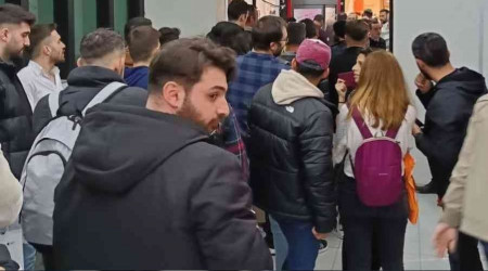 Trkiye-Grcistan arasnda Iphone turizmi
