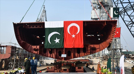 Trkiye tarafndan Pakistan iin retilen 4'nc MLGEM korveti kzaa konuldu