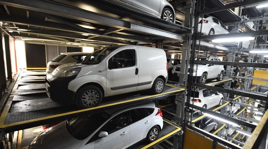 T�rkiye'nin en b�y�k tam otomatik otopark� a��l�yor