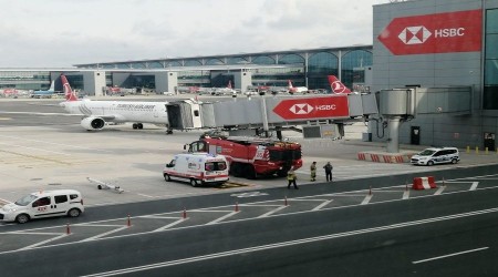 Uçaklarda bomba ihbarı asılsız çıktı