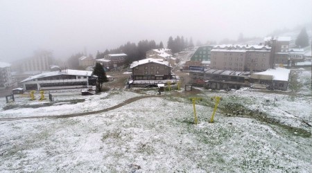 Uludağ'da haziran ayında kar sürprizi