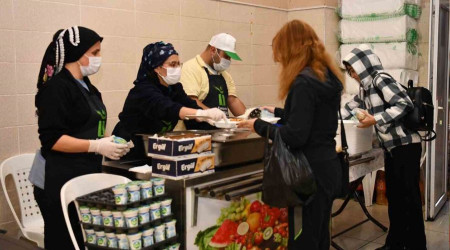 Üniversite öğrencileri yemek desteğinden çok memnun