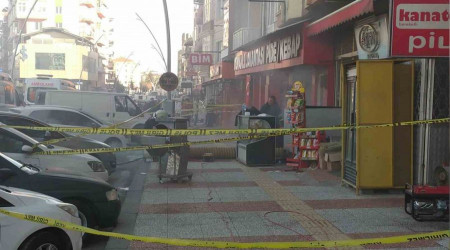 Uşak'ta mağaza yangınında 1 kişi öldü
