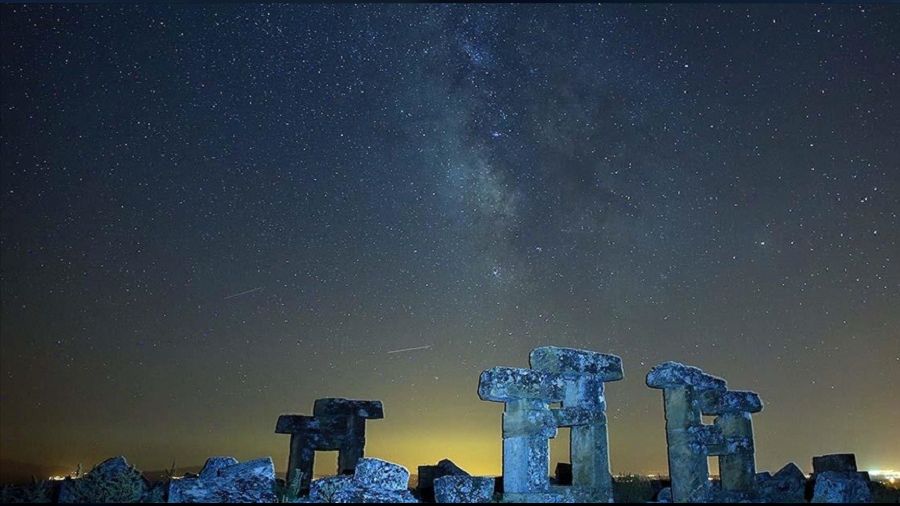 Uşak'taki Blaundos Antik Kenti gece fotoğraf tutkunlarını ağırlıyor