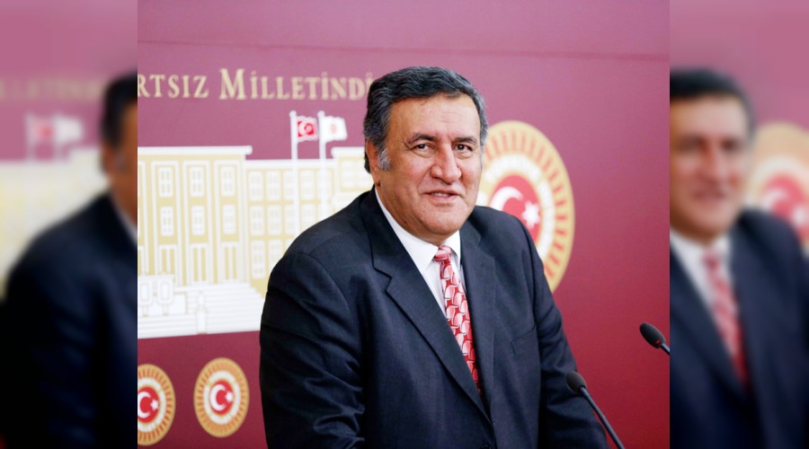 �st d�zey kadrolar vekaleten idare ediliyor