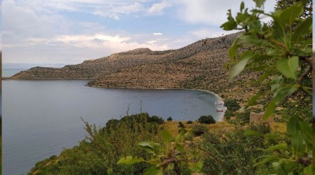 Van Gölü'nün koyları 'doğal sit alanı' olarak tescillendi