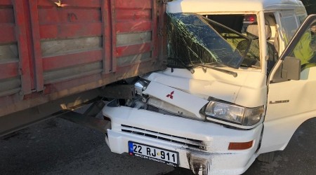 Yansıyan güneş ışığı kaza yaptırdı