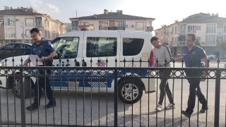 Yal adam gasp edip tartaklayan pheli tutukland