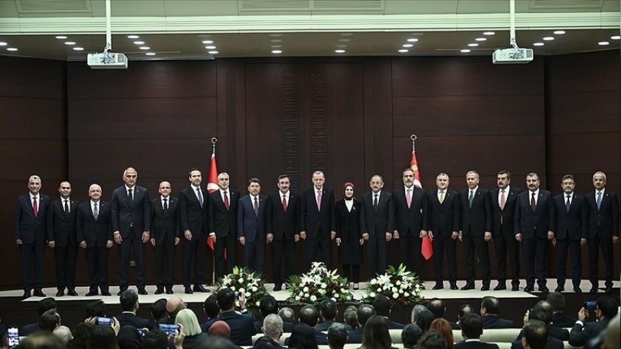 Yeni bakanlar Erdoğan’a teşekkür etti