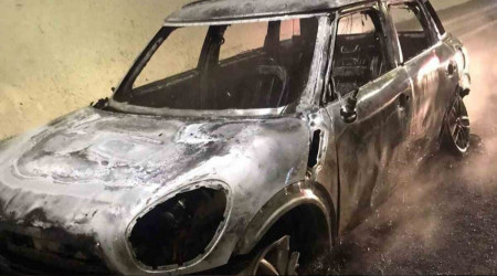 Yeni Zigana Tüneli'nde bir otomobil yandı