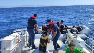 Yunanistan'n geri ittii 30 dzensiz gmen kurtarld