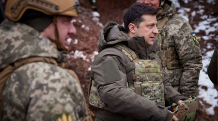 Zelenskiy'den moral ziyareti