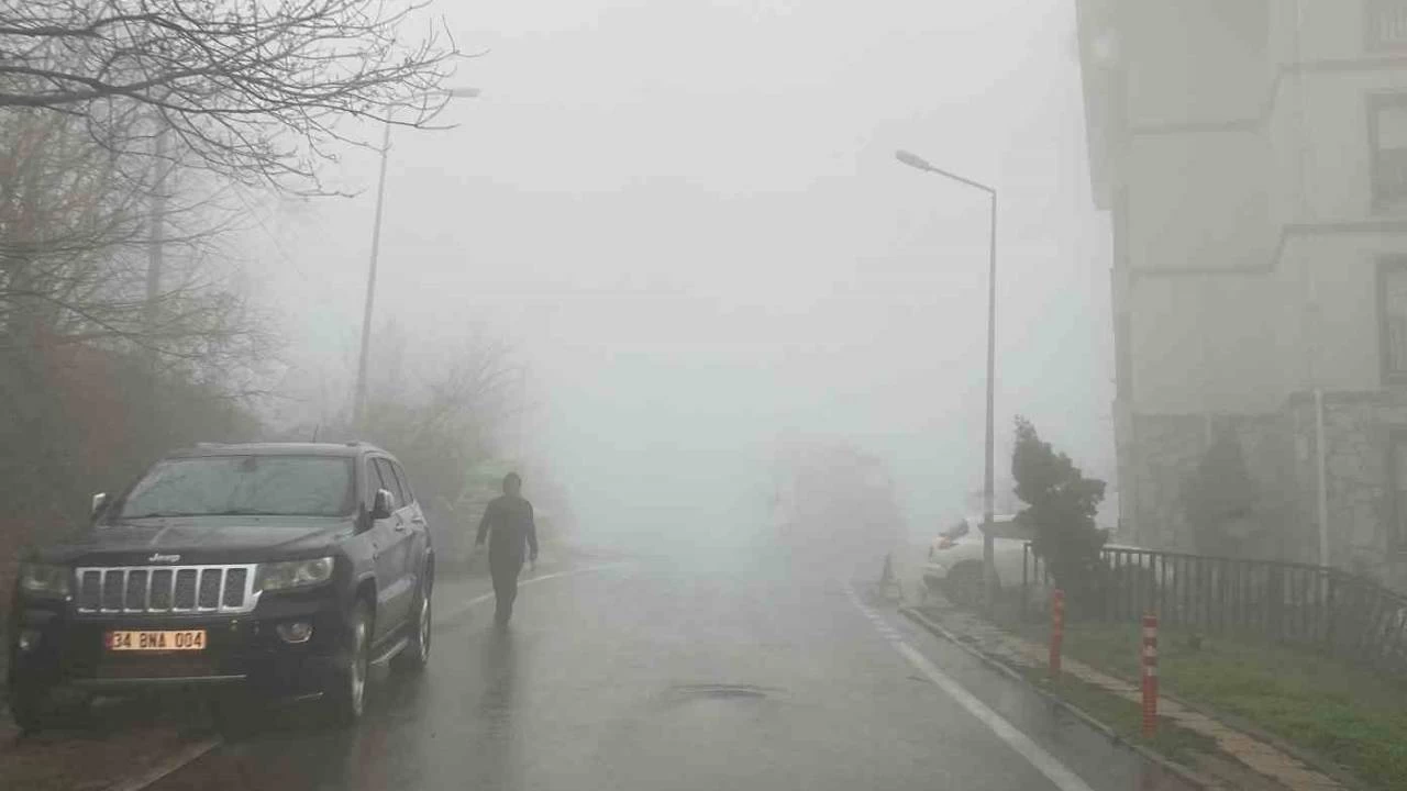 Zonguldak'ta sis ve yağmur etkili oldu