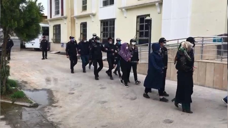 1 milyar 200 milyonluk vurgun yaptılar