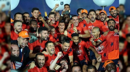13 futbolcunun ilk şampiyonluğu