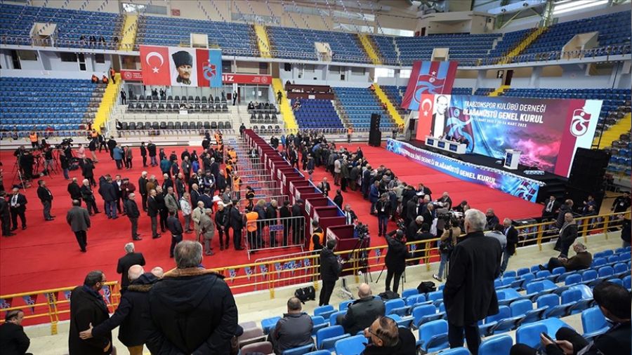 16.00'ya kadar sürecek oy verme işlemi başladı