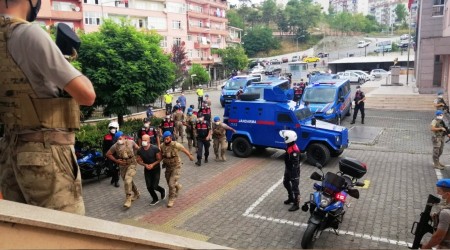 2 cinayetin zanlıları yeni plan yaparken yakalandı