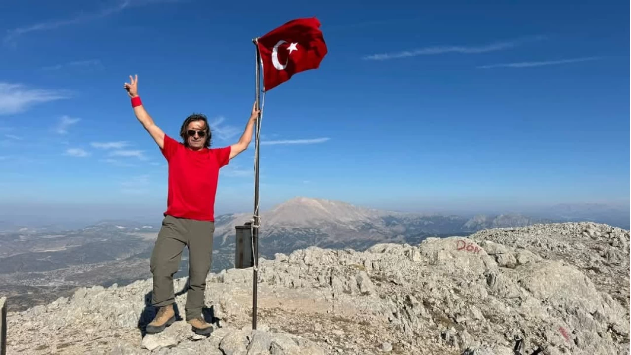 2 Trk dac Rusya'nn Elbrus Da trmannda hayatn kaybetti