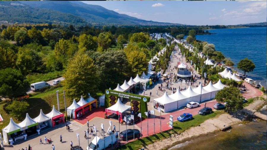 35 bine yak�n ziyaret�i bu fuarda sekt�r profesyonelleriyle bulu�acak 