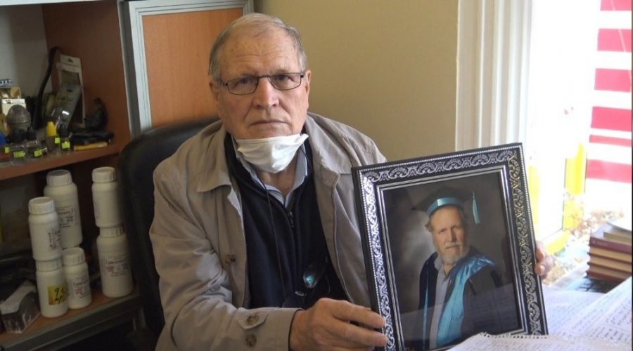 77'lik �niversite yeni mezunu dede kitap yazacak