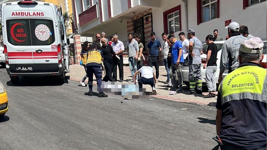 81 ya��ndaki adam, kendisini aldatt��� iddias�yla e�ini �ld�rd�