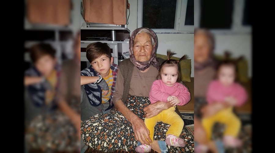 88 ya��ndaki kad�n yang�nda �ld�