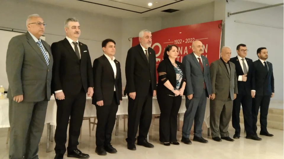 Adana�da muhalefetten "Birlik" zirvesi: "Sorun ge�im, ��z�m Milli Ekonomi!"