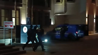 Adana'da yanan otomobildeki cesetle ilgili 1 tutuklama