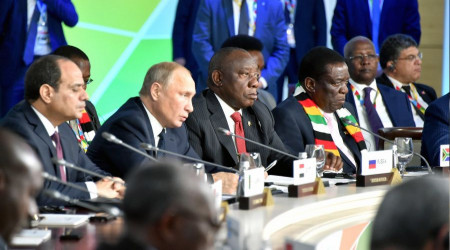 Afrika liderleri Rusya'da buluştu