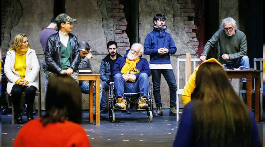Akıl hastanesinde eğitim aldılar