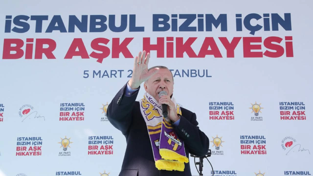 AKP'de �stanbul i�in 2 isim, 2 form�l: Ya Karadeniz oyu, ya K�rt oyu