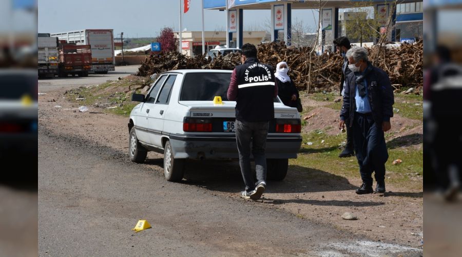 Akrabalar�n kavgas�nda kan akt�