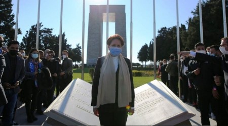 Akşener Şehitler Abidesi'ni ziyaret etti