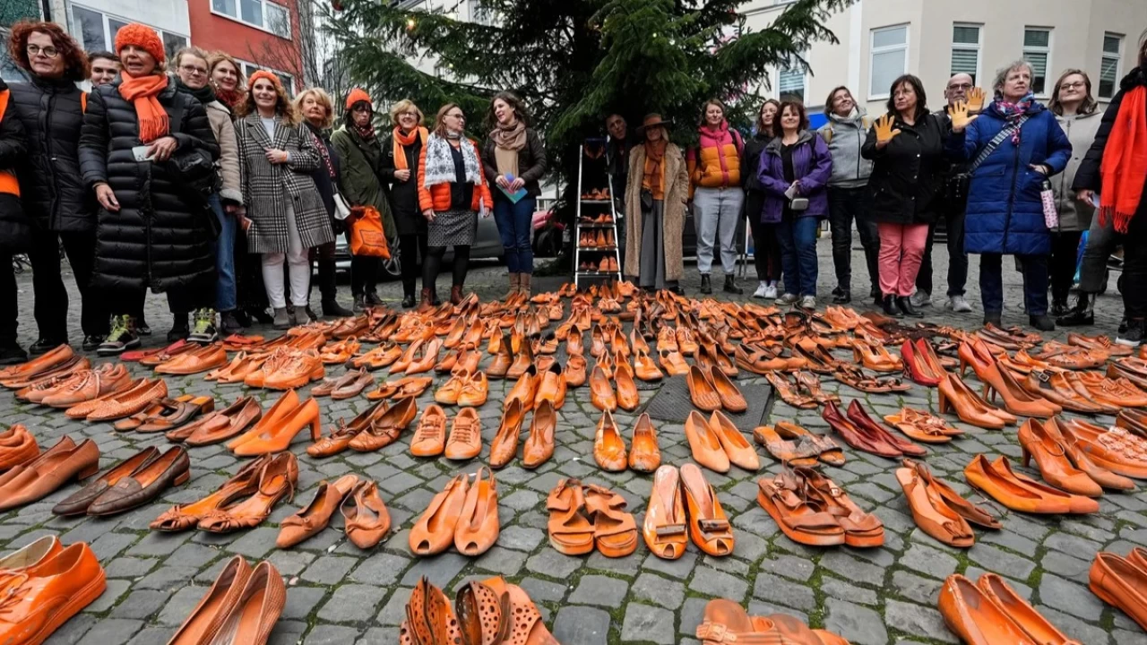 Almanya'da bir ylda 308 kadn ve kz ocuu ldrld