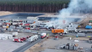 Almanya'daki Tesla fabrikası kundaklandı