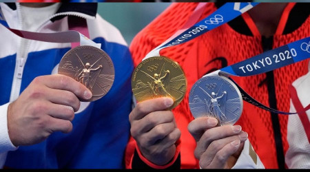 Altın madalyası olan sporcuya uzaklaştırma
