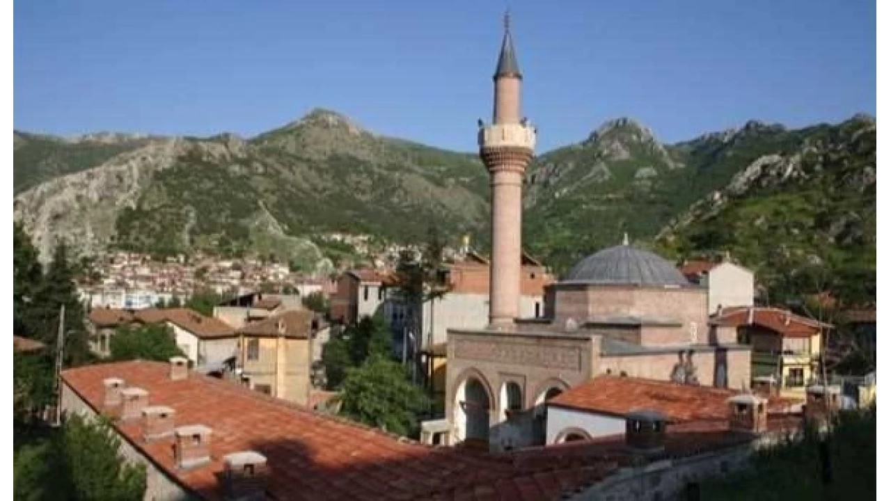 Amasya'n�n k�kl� miras�: �amlar Camii