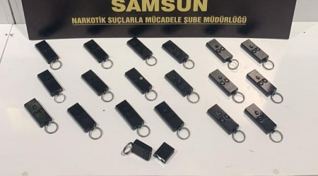 Anahtarlık şeklinde 19 adet suikast tabancası ele geçirildi
