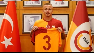 Angelino için Marsilya devrede