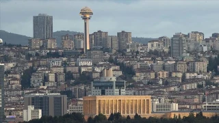 Ankara, deprem b�lgesinden ve Do�u'dan ciddi g�� al�yor