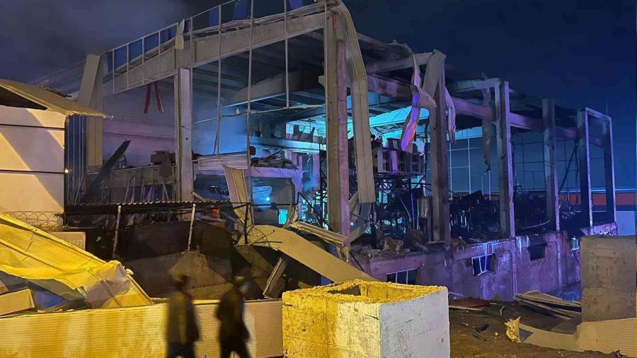 Ankara'da fabrika yangını: 2 yaralı