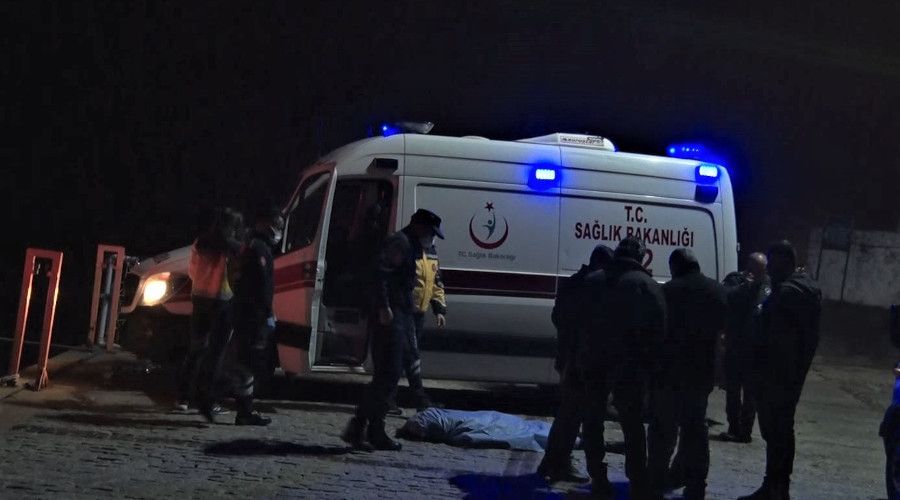 Annesinin kayıp başvurusunda bulunduğu öğretmenin cesedi denizde bulundu