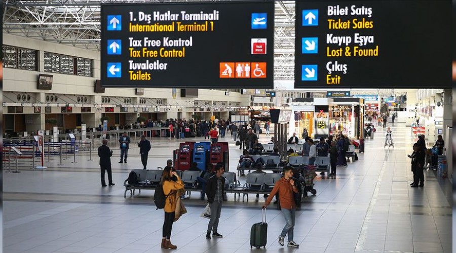 Antalya, 2019'u 15.6 milyon turistle kapattı