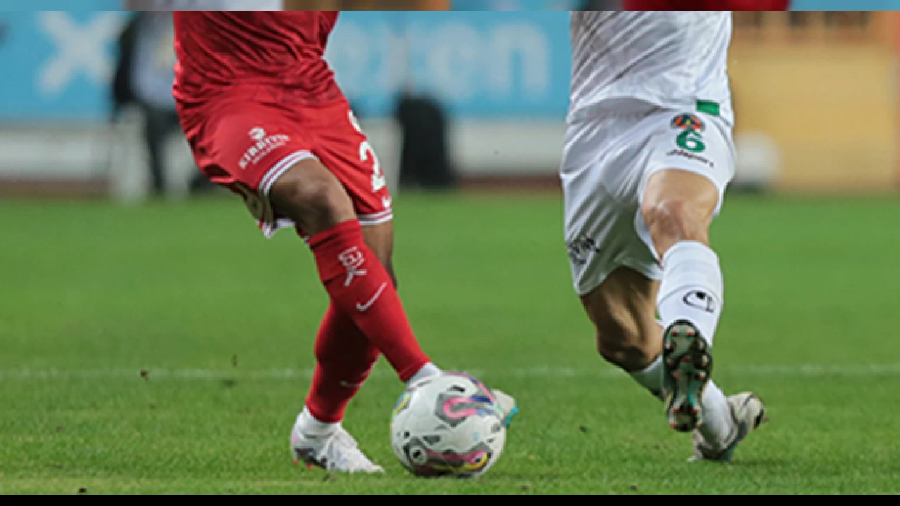 Antalya'da derbi heyecan yaanacak