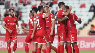Antalyaspor 3'de 3 peşinde