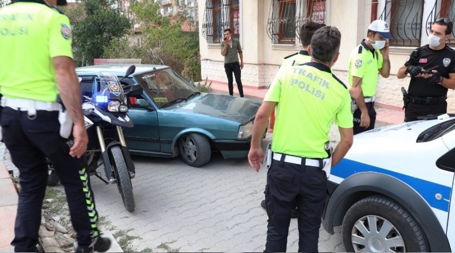 Arabanın parası kadar ceza yedi