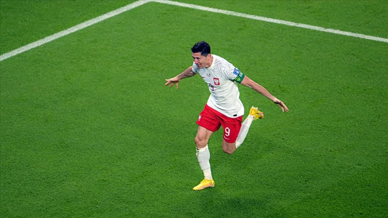 Arabistan kul�plerinin 100 milyon eurosuna ret 