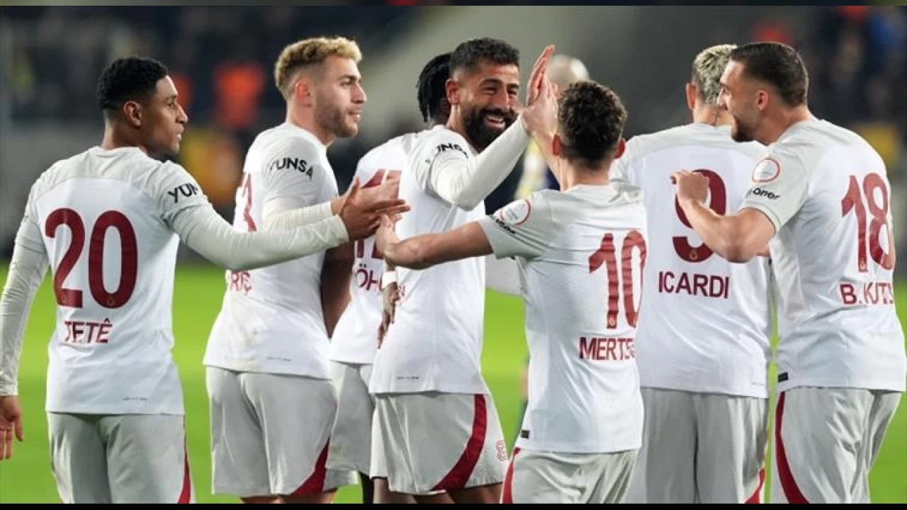 Aslan işi ilk yarıda bitirdi