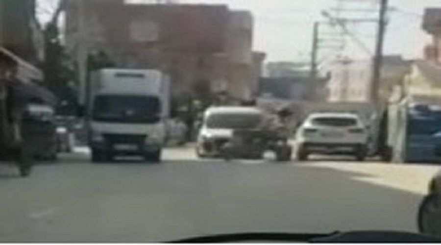 At arabası ile otomobille çarpıştı