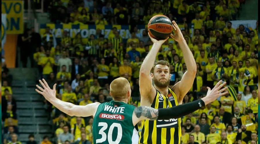 Avrupa'ya Fener damgası